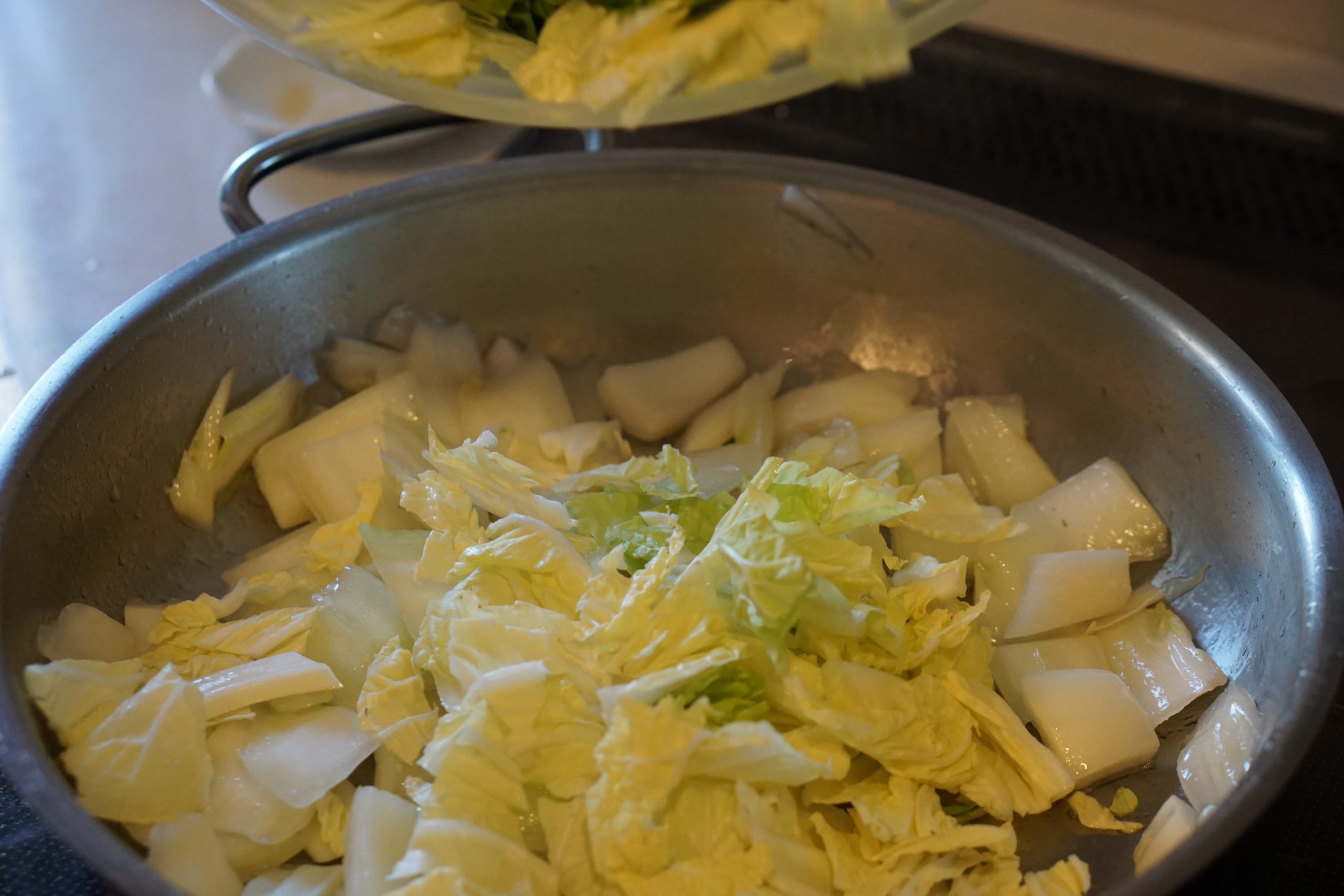 Fluffy Cabbage with Miso Mayo – The Japanese Pantry
